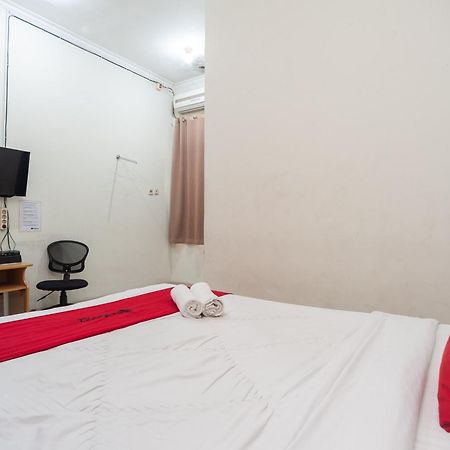 Reddoorz Plus Near Rs Pmi Bogor Exterior photo